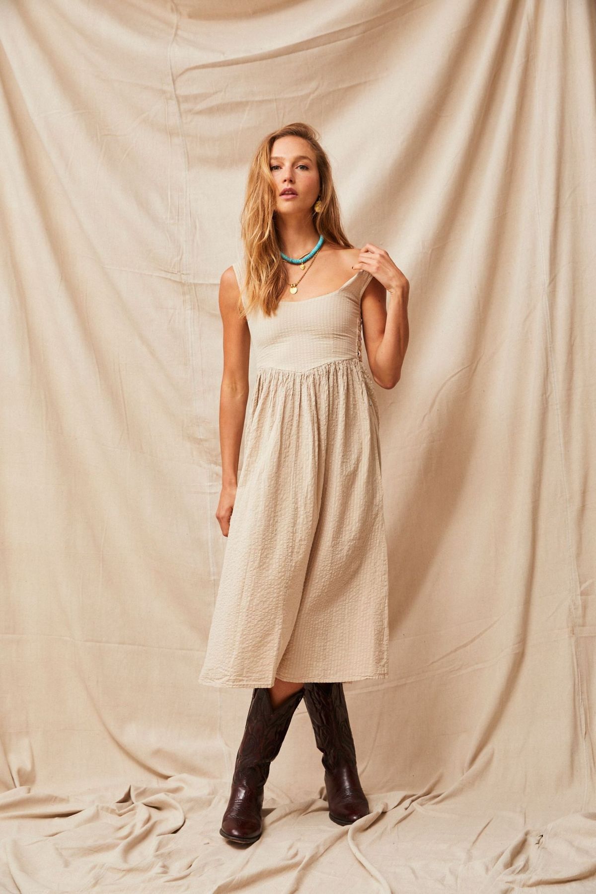 Louise VWaist Dress Sandstone Garmentory