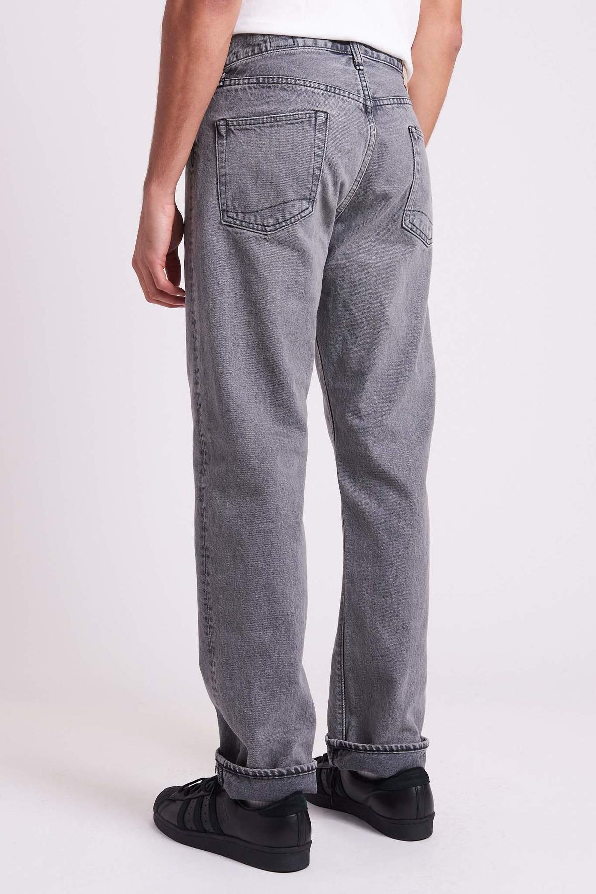 105 90's Black Denim Bleach Black Garmentory