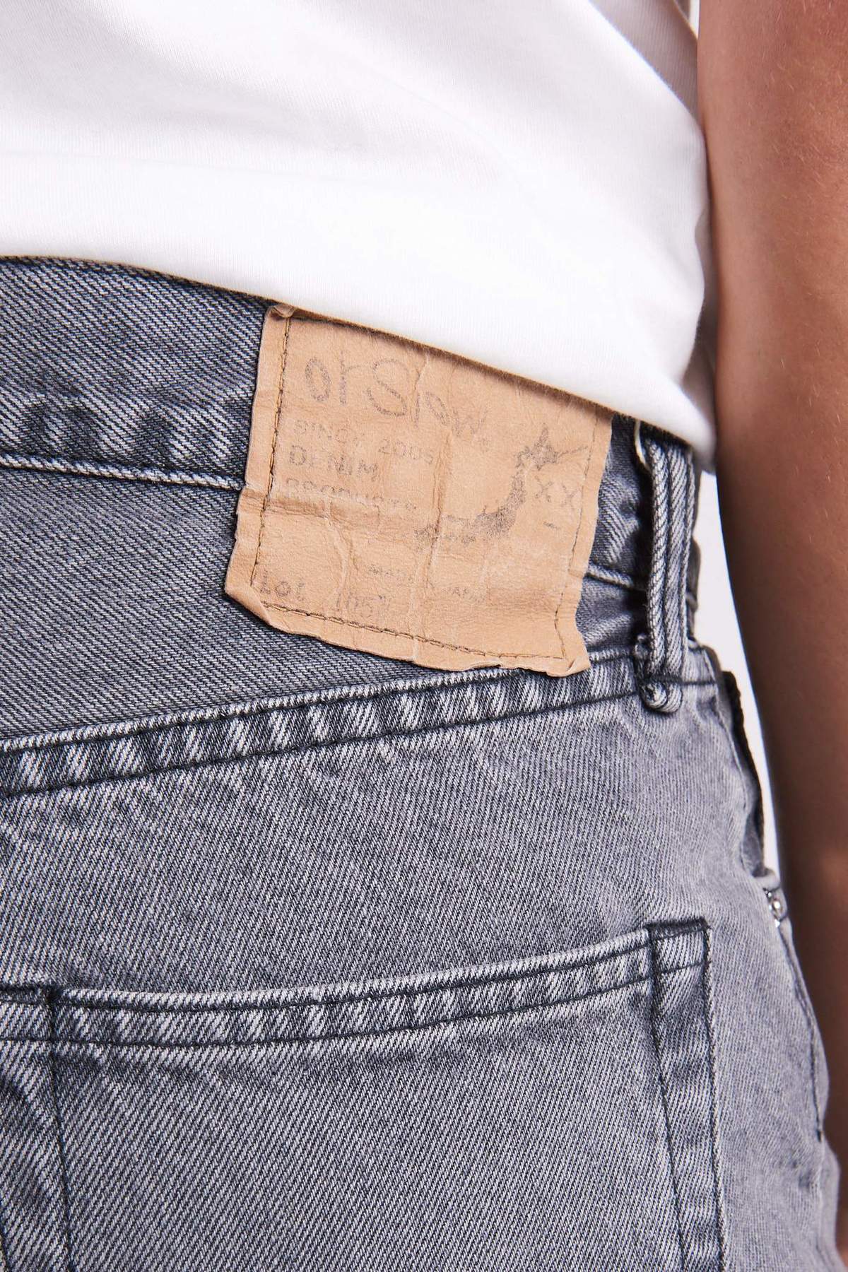 105 90's Black Denim Bleach Black Garmentory