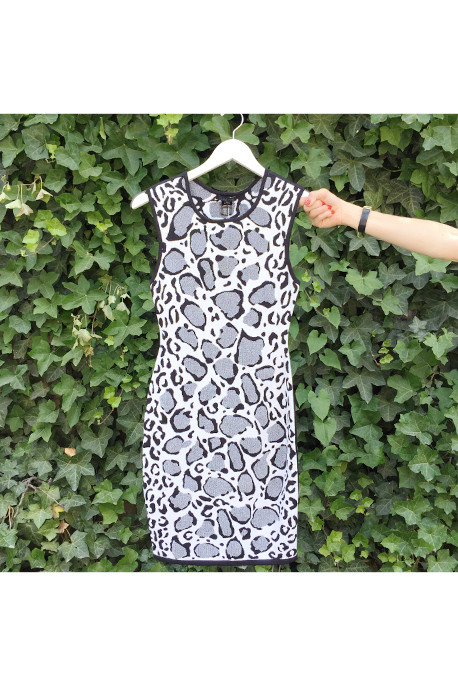 Ohne Titel Leopard Print Reversible Knit Dress Ohne Titel Leopard Print Reversible Knit Dress