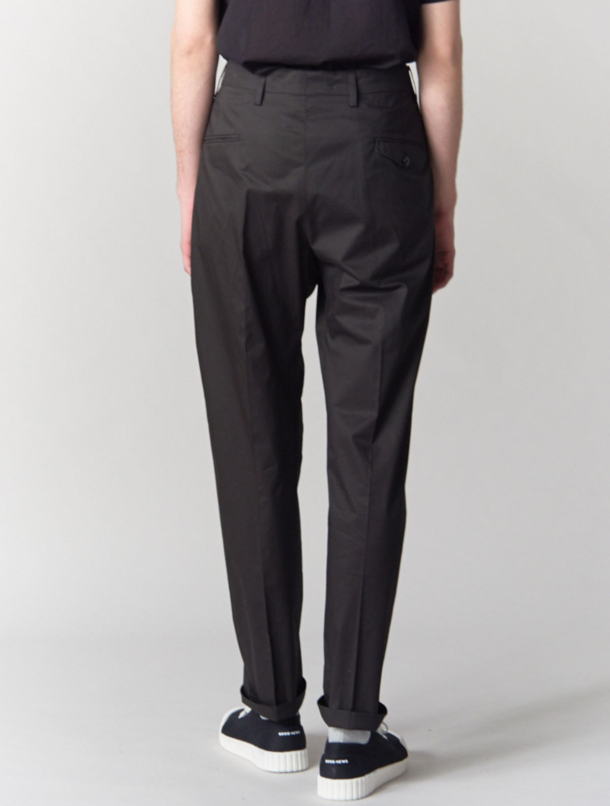 【美品】23AW LEMAIRE ONE PLEAT PANTS size44 Lemaire One Pleat Pants | Shopbop