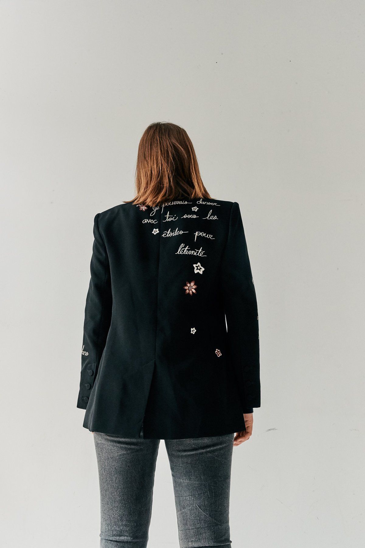 pre-loved Cinq A Sept Embroidered Blazer - black - Image 9 of 9