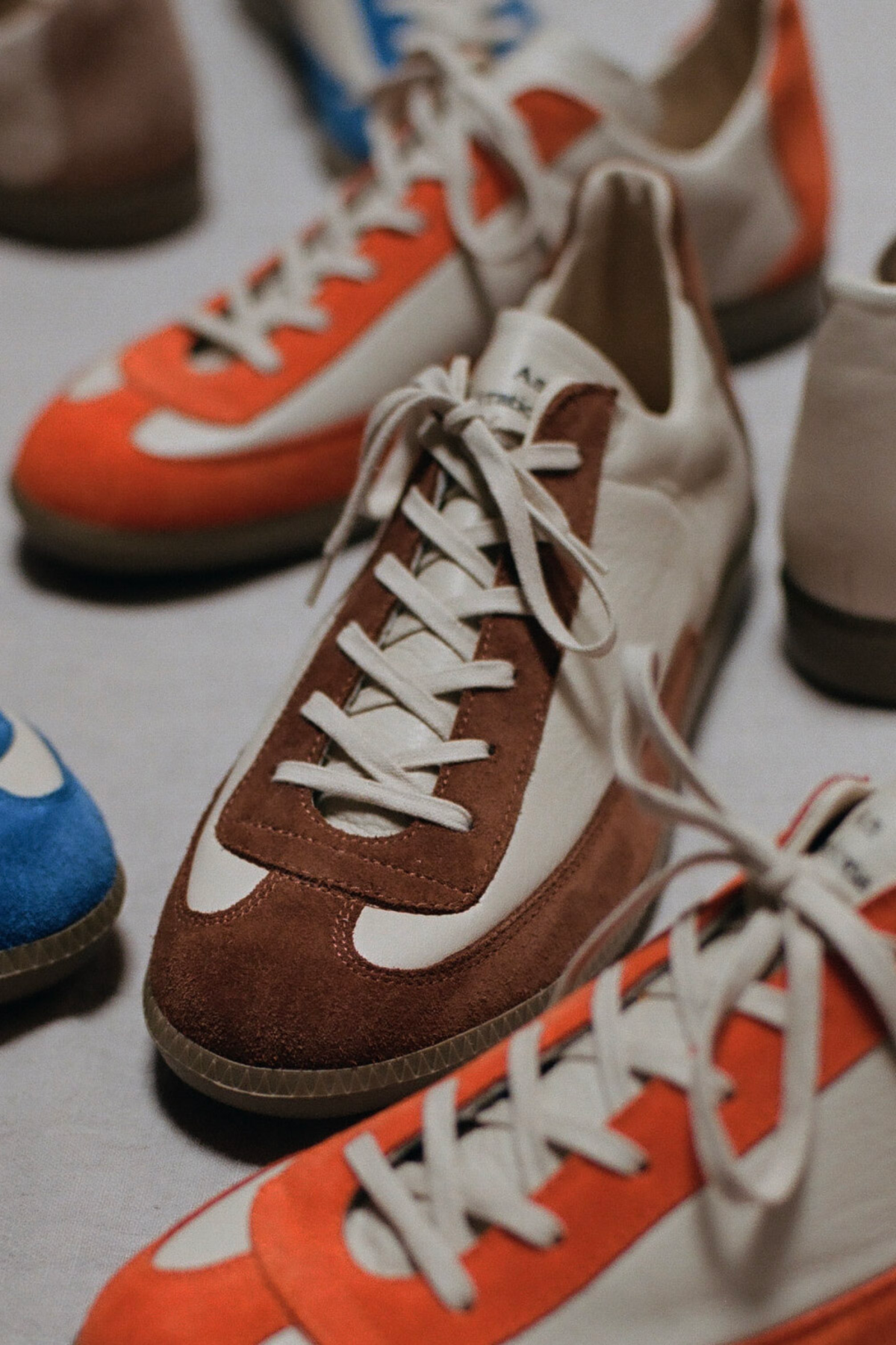 An Irrational Element Sculpture Trainer - Off-white & Chocolate 