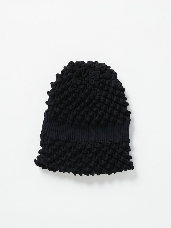 Issey Miyake Shell Knit Hat - Black | Garmentory