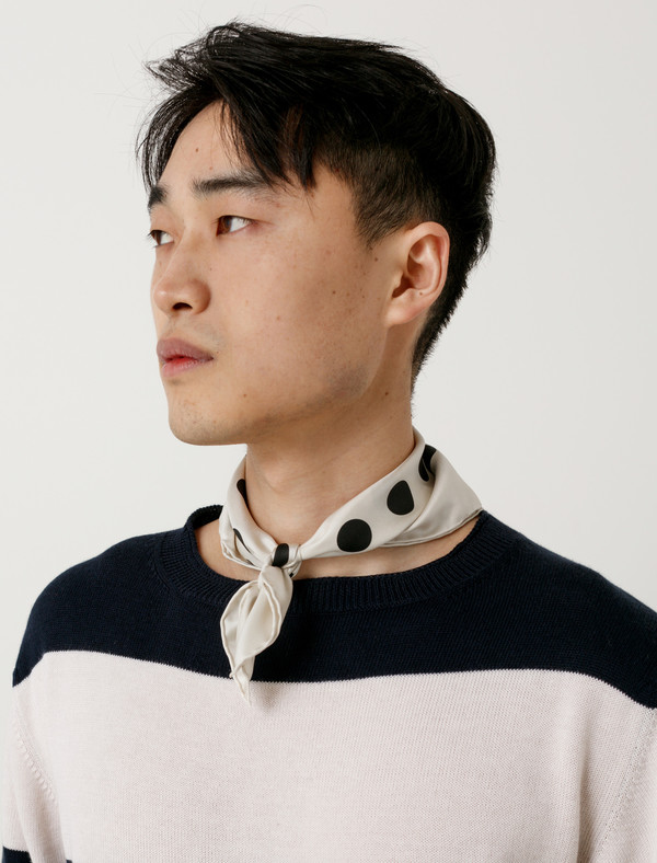 MARGAREW HOWELL（OVERSIZED SPOT SCARF） MARGARET HOWELL OVERSIZED SPOT SCARF OVERSIZED SPOT SCARF - SELECT