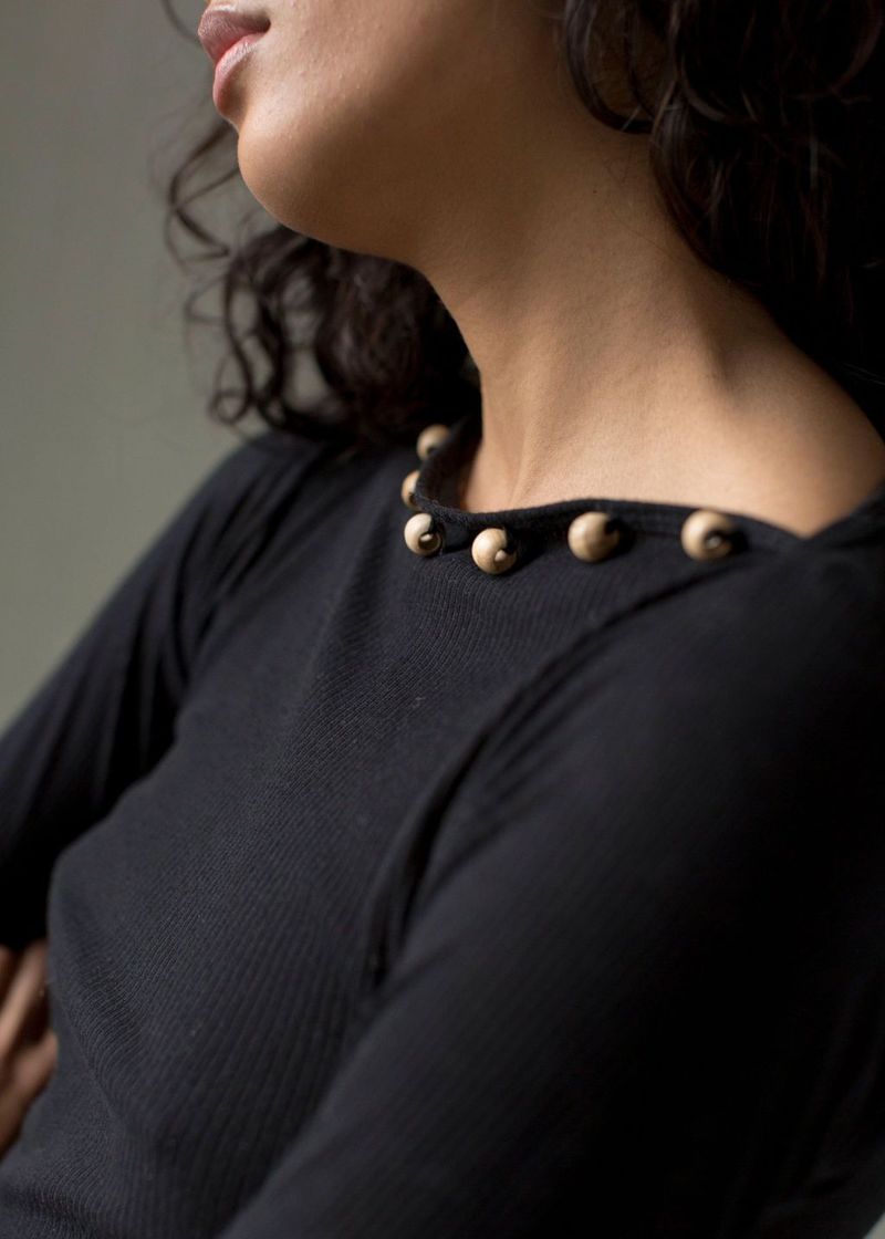 トップス Baserange TAV LONG SLEEVE Baserange Tav Long Sleeve Tee - Grey Melange | Garmentory