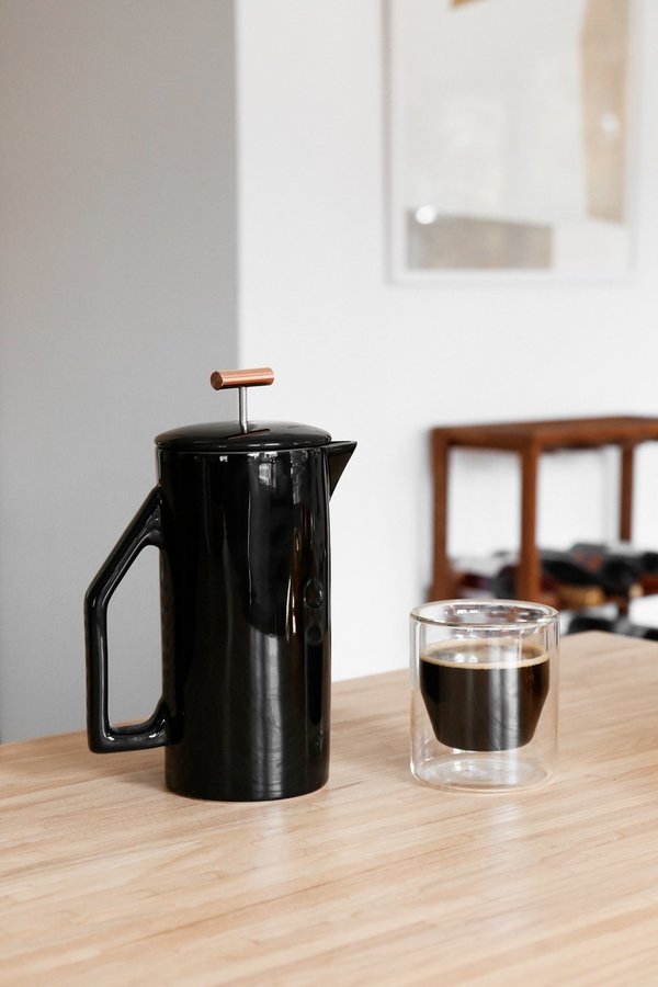 Yield Ceramic French Press Black/Sand Garmentory