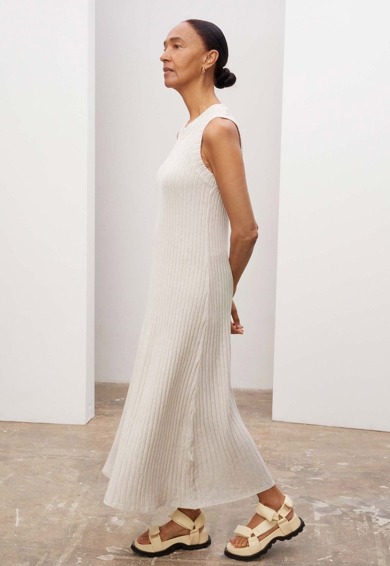 Kowtow Solar Dress - Greige