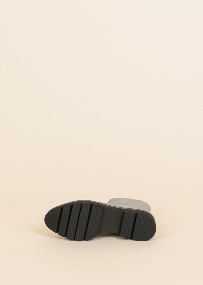 Robert Clergerie Lune Ankle Boot - Talc