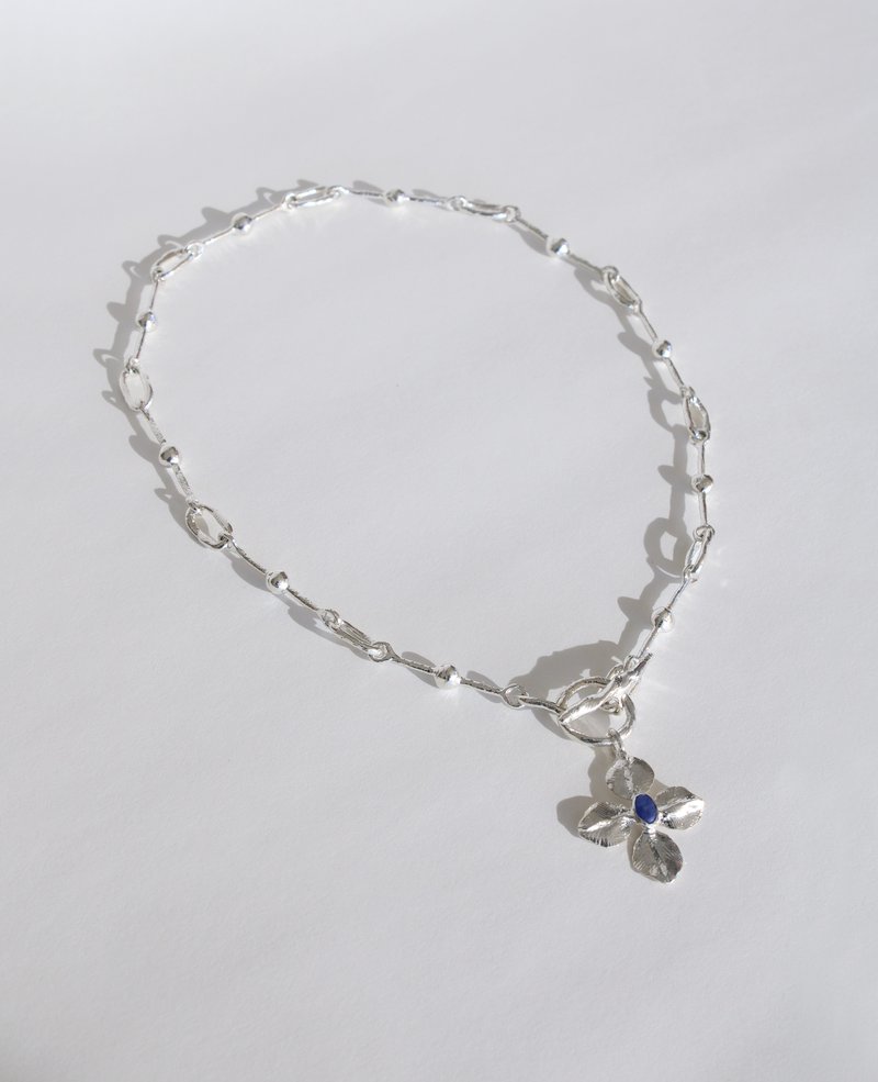 Ora-C NODES WITH WILLOW PENDANT choker - silver