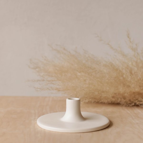 THE FLORAL SOCIETY Ceramic Taper Holder - White