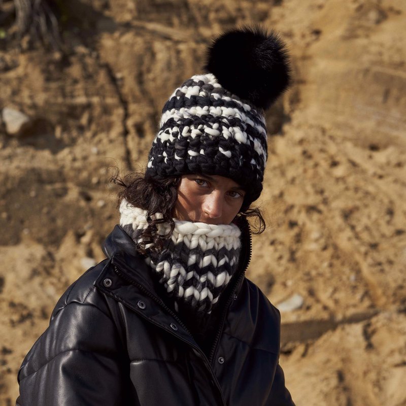 Mischa Lampert  stripe small snood - black and white