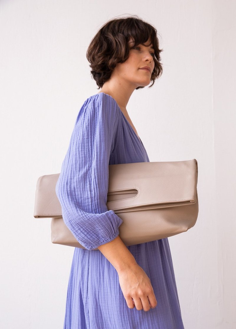Modern Weaving Slouch Foldover bag - natural | Garmentory