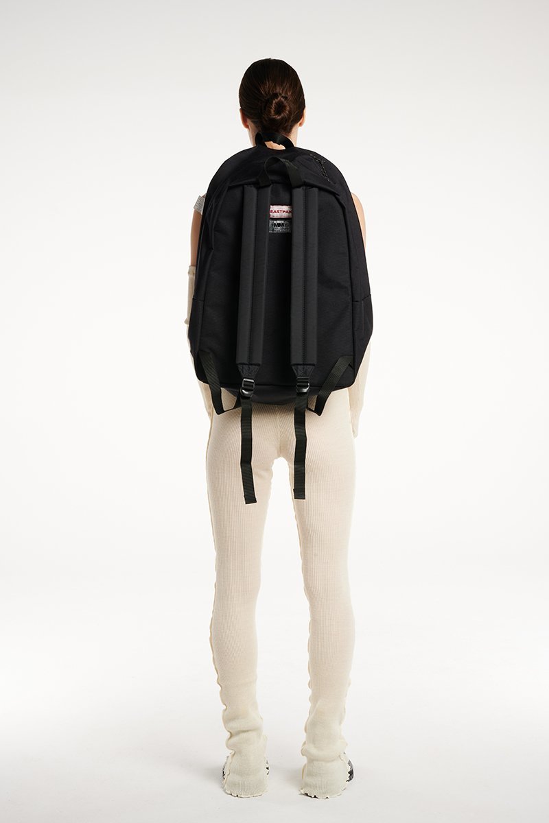 MM6 MAISON MARGIELA x Eastpak logo patch backpack - Black