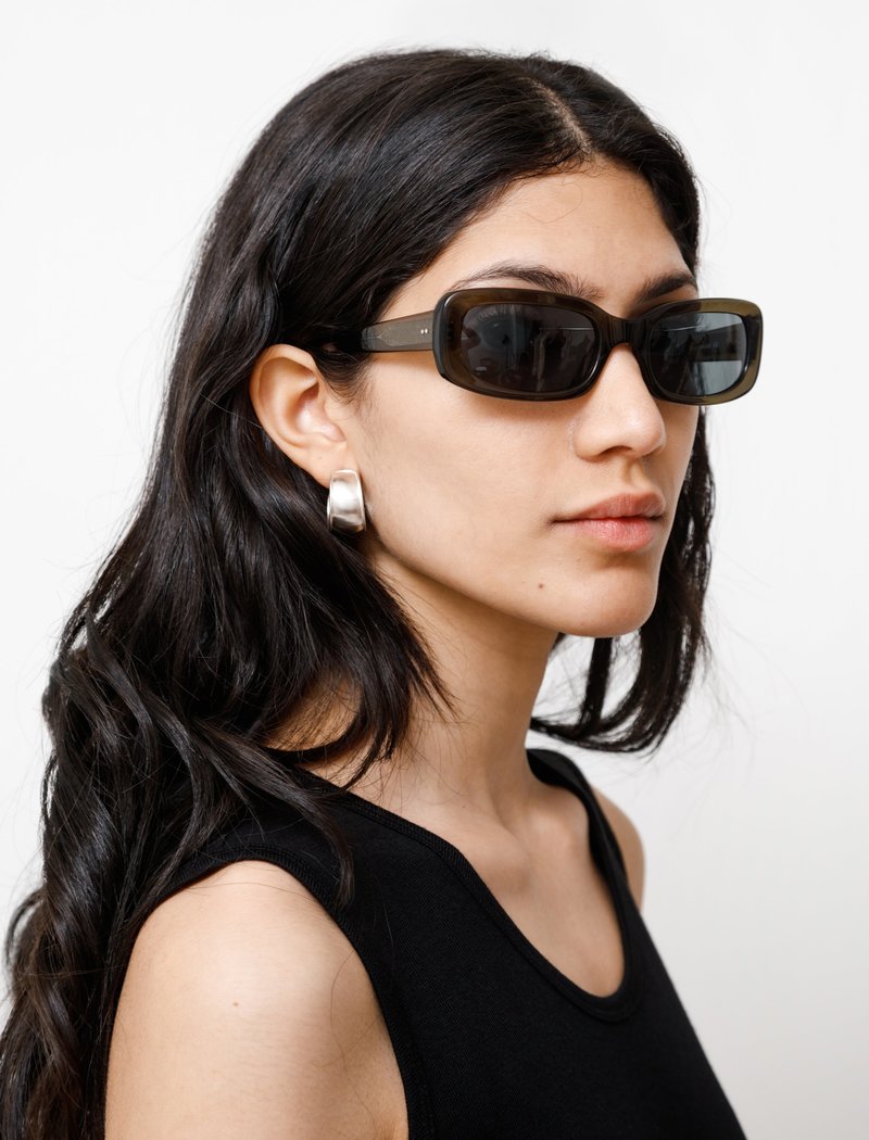 小物 SUN BUDDIES JUNIOR JR SOLID NAVY Sun Buddies Junior Jr. Sunglasses in Solid Navy Sun Buddies