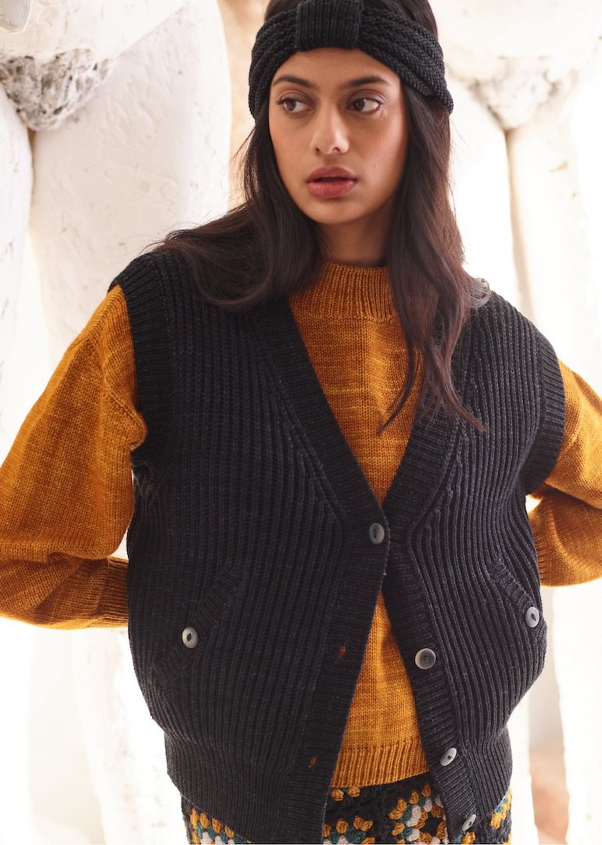 アウター Misha and Puff Layette Captain's Vest Misha & Puff Fisher Rib Vest - Carbon | Garmentory