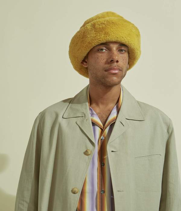 Clyde Faux Fur Bucket Hat Clyde | Accessories | Clyde Faux Fur Bucket Hat | Poshmark main image 3