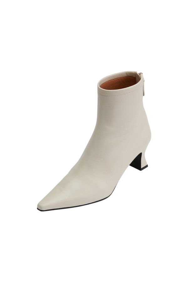 cliffs by white mountain waterproof