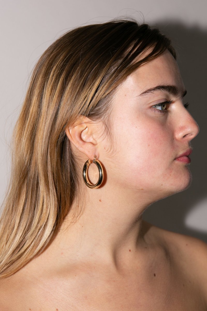 WOLF & GYPSY VINTAGE Medium Stacey Hoops - Gold Plated WOLF & GYPSY VINTAGE Medium Stacey Hoops - Gold Plated
