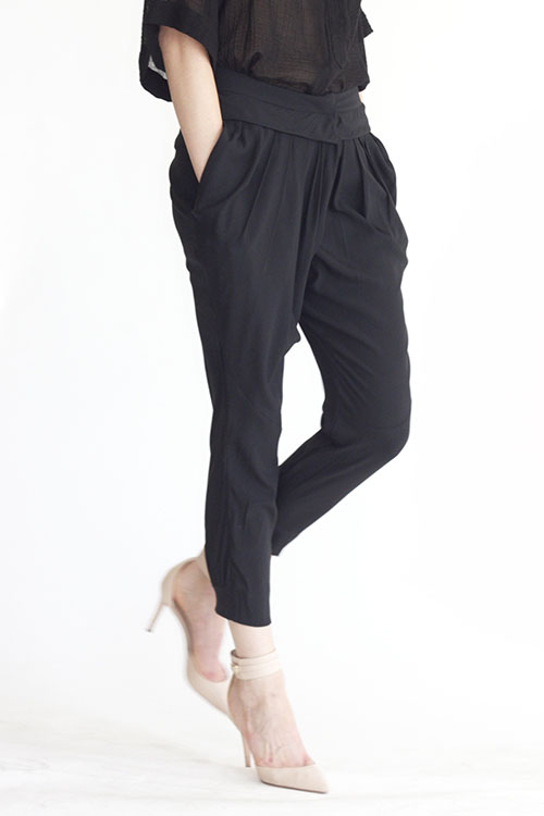 Heidi Merrick Reel Pant (Black) Heidi Merrick Reel Pant (Black)