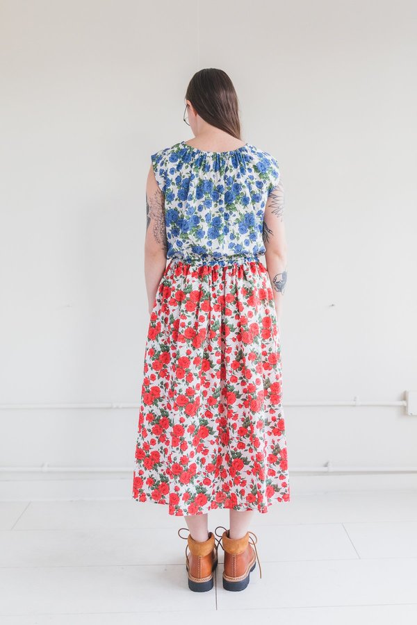 KASMARIA ROSE LONG DRESS - RED/BLACK