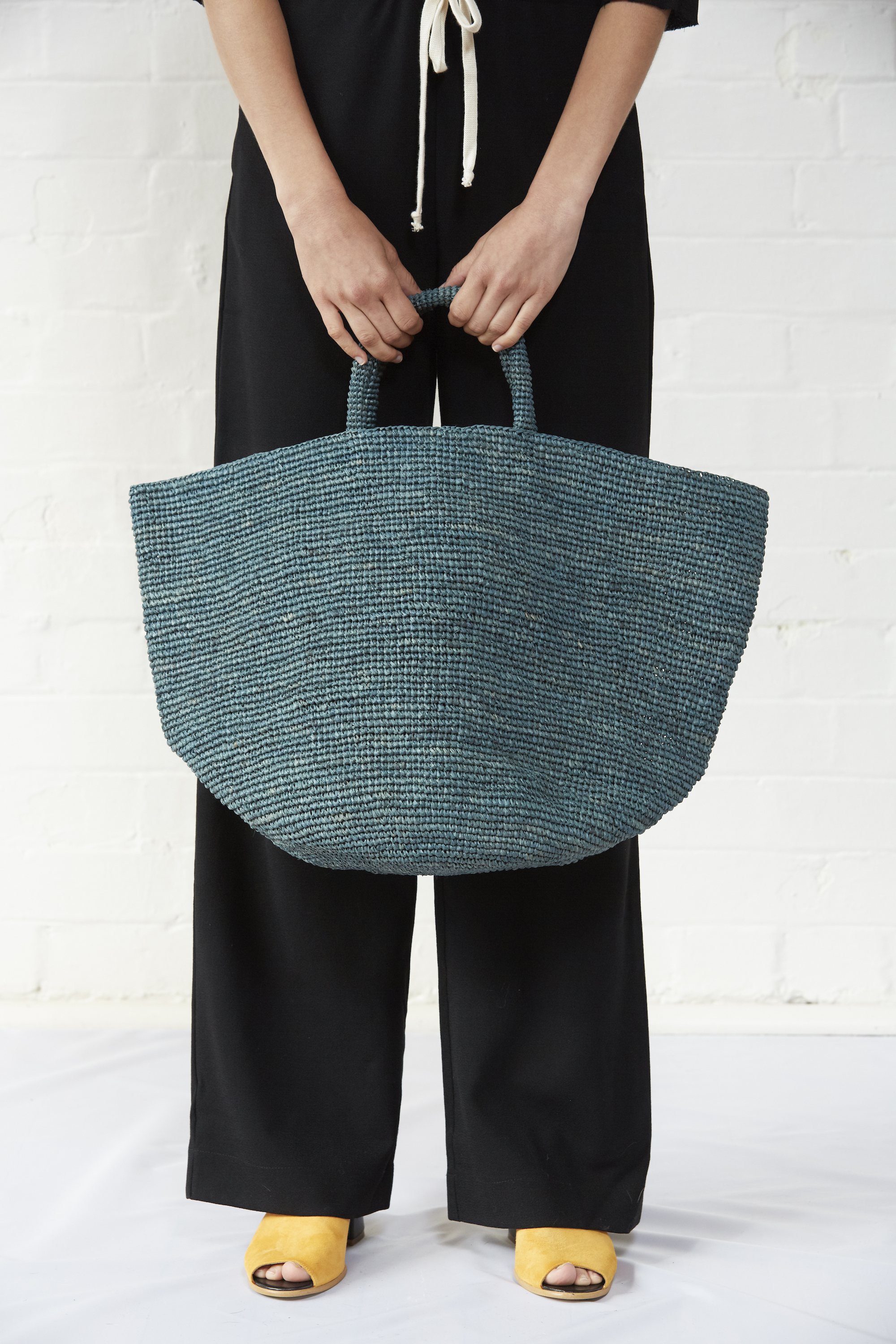 Sans Arcidet Sans Arcidet kapityのMEDIUM Sans Arcidet Kapity Medium Bag | Garmentory