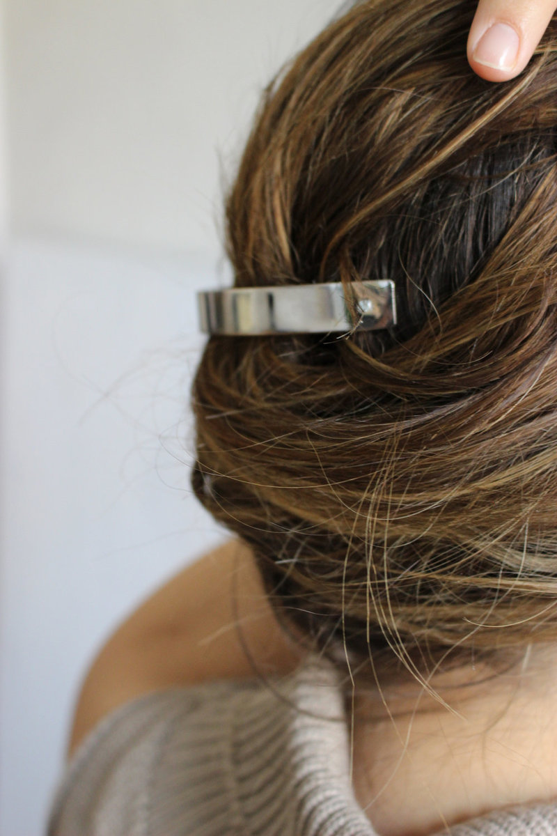 Sylvain le Hen Barrette 054 in Silver