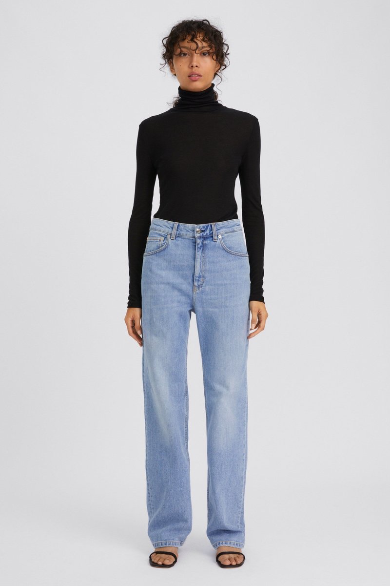 【関税込み】Filippa K ブルー Viana ジーンズ 222072F069002_1.jpg