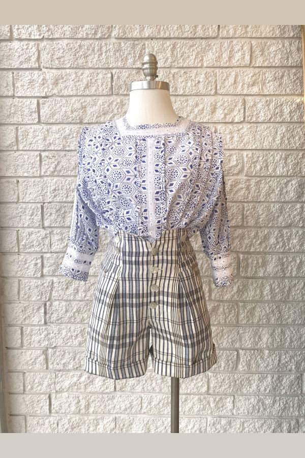 Alix Of Bohemia PETRA PLAID SHORT - GREY BLUE PLAID