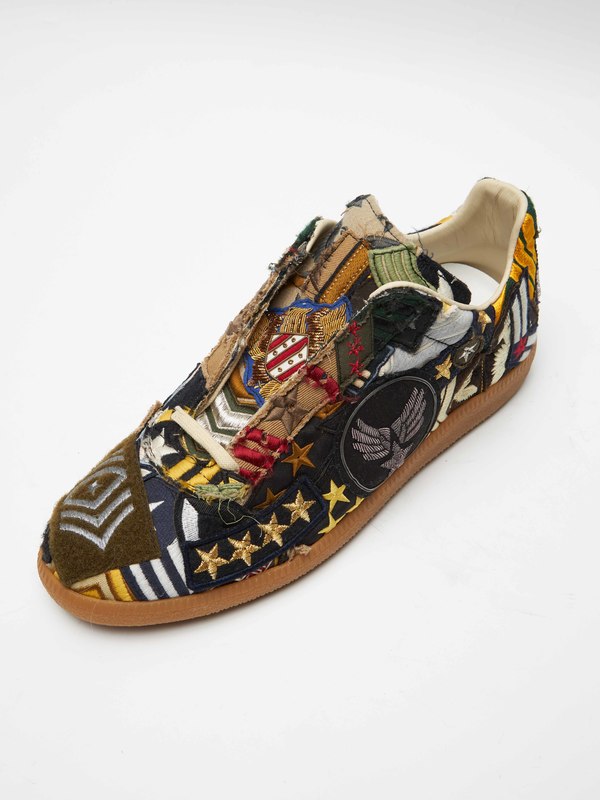 メゾンマルジェラ MAISON MARGIELA Replica Distressed Cracked-Leather Sneakers