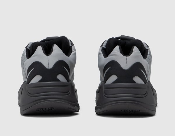 adidas Originals Yeezy 700 MNVN / Metallic | Garmentory