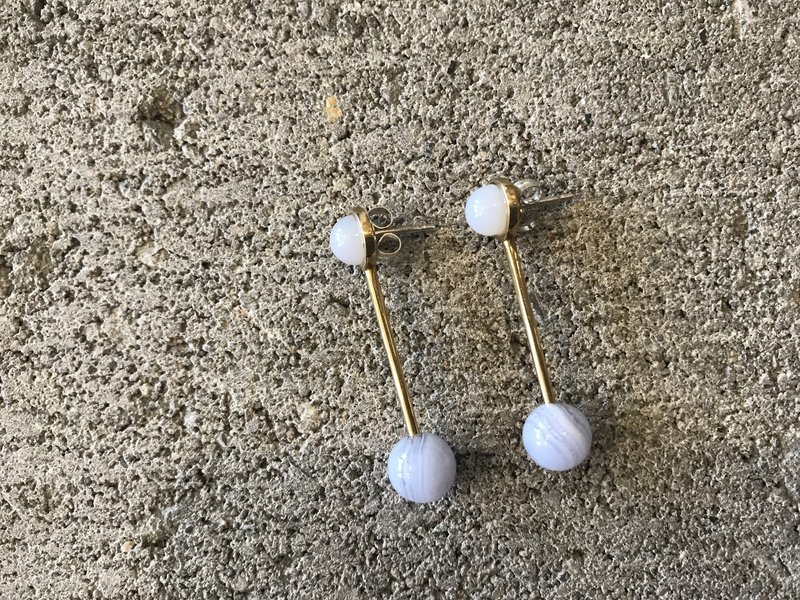 Quarry Annika Twos Earrings - Brass