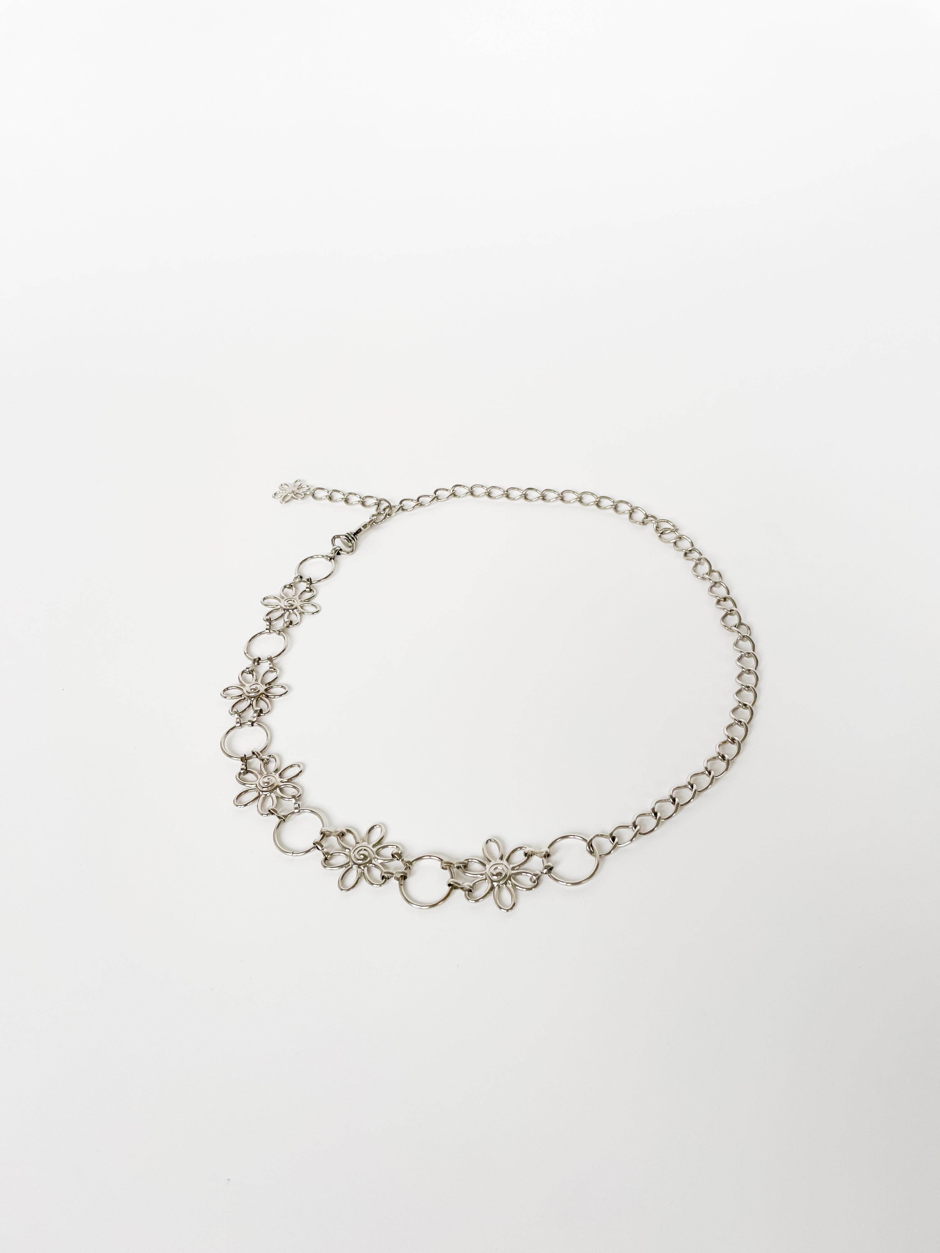 Vintage Kristen Maile Flower Chain Belt - Silver | Garmentory