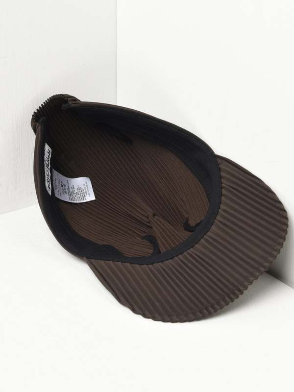 Homme Plisse Issey Miyake Pleats Cap - Brown | Garmentory