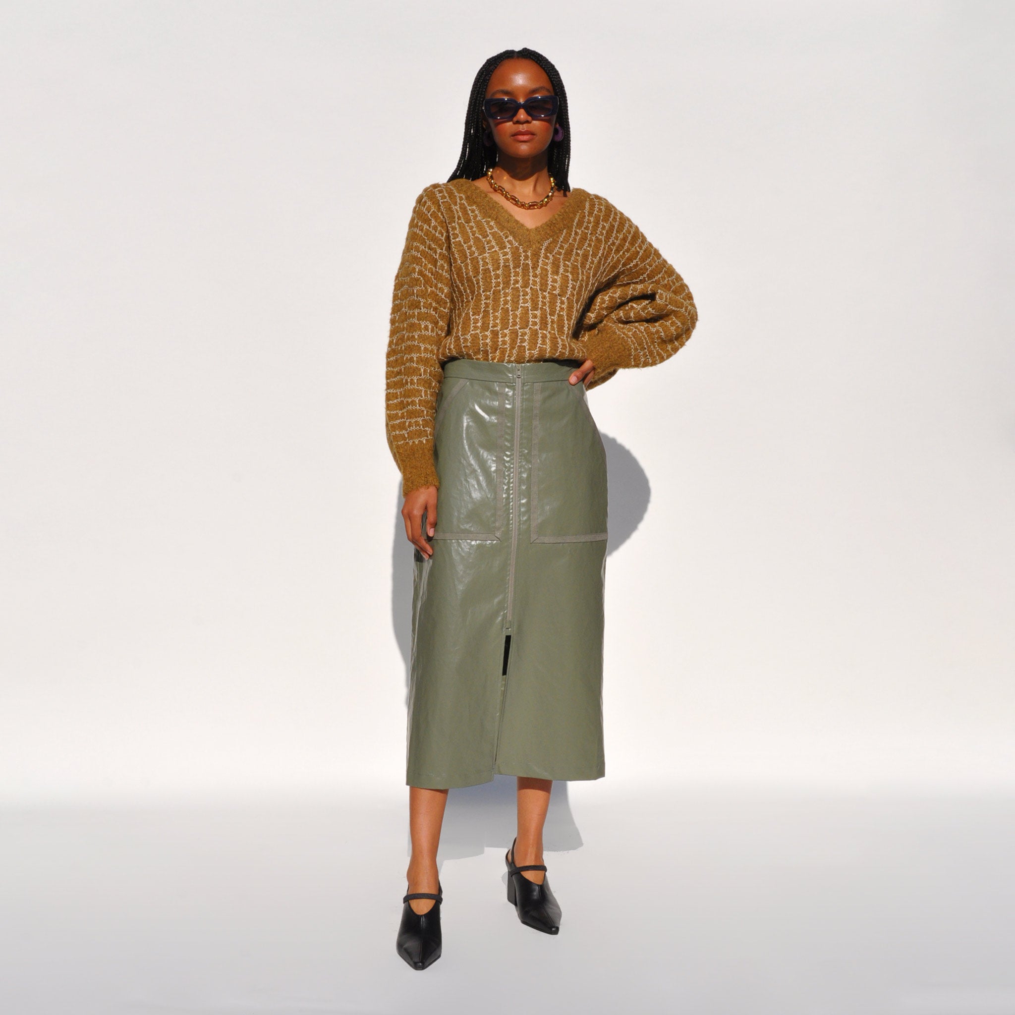 GADID ANONIEM ELBA / GRAY RACHEL 着用 GADID ANONIEM〉 ディレクター RACHELのメンズ服の取り入れ方
