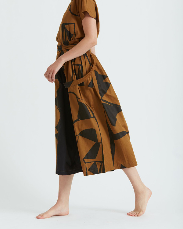 Black Crane Origami Culotte | Teak & Black (Print B) Black Crane Origami Culotte | Teak & Black (Print B)