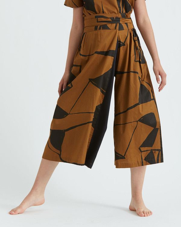 Black Crane Origami Culotte | Teak & Black (Print B) Black Crane Origami Culotte | Teak & Black (Print B)