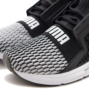 PUMA IGNITE LIMITLESS COLORBLOCK / PUMA BLACK PUMA IGNITE LIMITLESS COLORBLOCK / PUMA BLACK