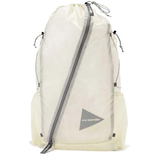and wander daypack