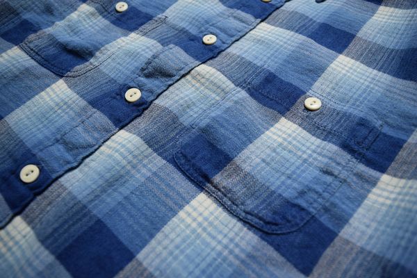Faherty Brand Seasons Workshirt Indigo Fade Faherty Brand Seasons Workshirt Indigo Fade