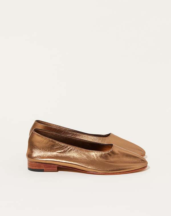Glove in Bronze | Garmentory