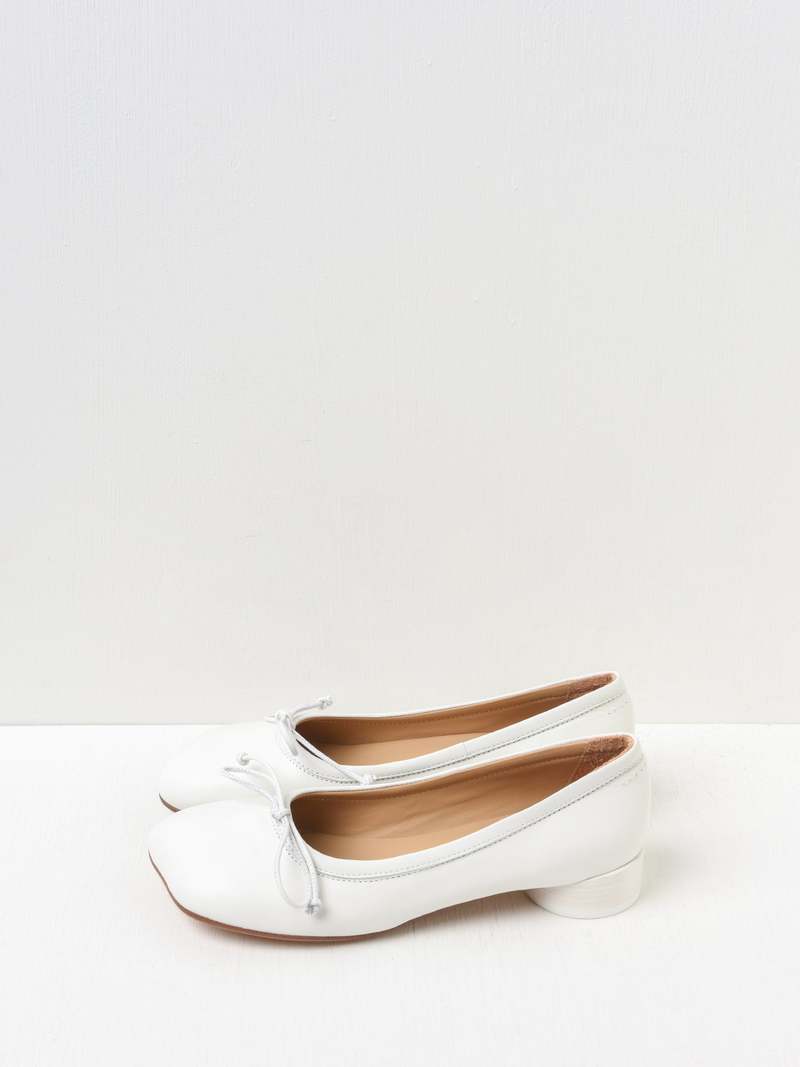 フラットシューズ MM6 MAISON MARGIELA Woman Ballet flats White S59WZ0099P3628 MM6 Maison Margiela 6 ANATOMIC BALLERINA S59WZ0077 shoes