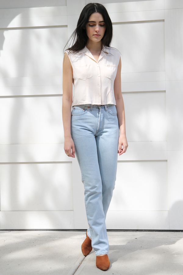 DUO NYC VINTAGE DKNY SILK SLEEVELESS BUTTON UP DUO NYC VINTAGE DKNY SILK SLEEVELESS BUTTON UP
