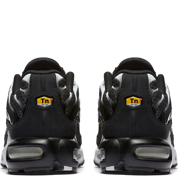 NIKELAB AIR MAX PLUS / BLACK NIKELAB AIR MAX PLUS / BLACK