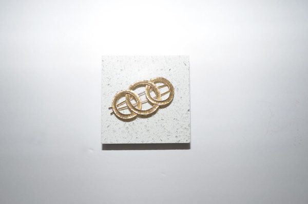 Clan of Cro Vintage | GOLD BARETTE Clan of Cro Vintage | GOLD BARETTE