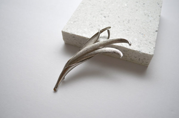 Clan of Cro Vintage | SILVER LEAF BROOCH Clan of Cro Vintage | SILVER LEAF BROOCH