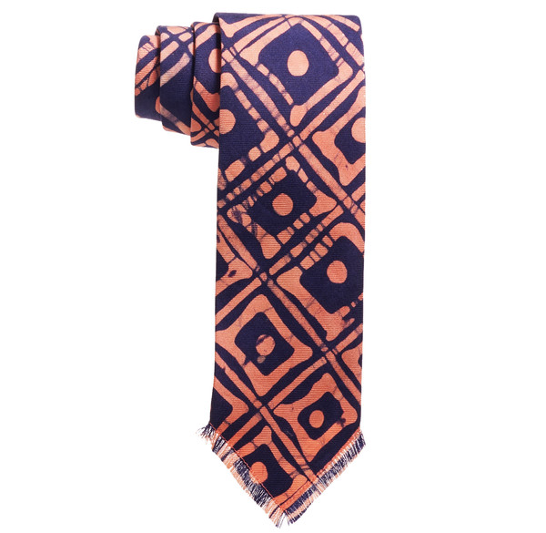 FAMILY HOUSE PATTERN TIE FAMILY HOUSE PATTERN TIE