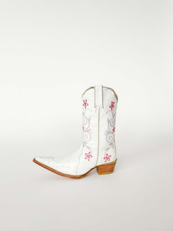 Vintage Flower Embroidered Cowboy Boots 