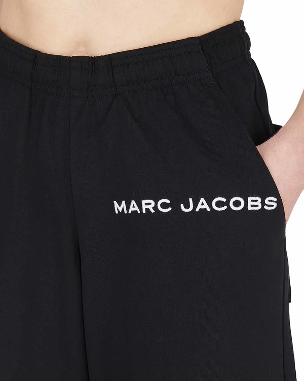 【関税込み】Marc Jacobs ショートパンツ Marc Jacobs Short Pants with Logo | Garmentory