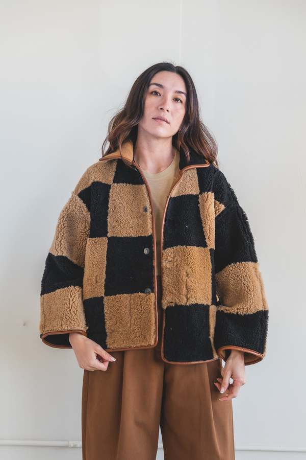 CAWLEY Avis check sheepskin jacket定価約40万 CAWLEY STUDIO AVIS SHEEPSKIN JACKET - BLACK/TAN CHECK | Garmentory